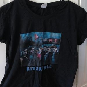 Black riverdale tee
